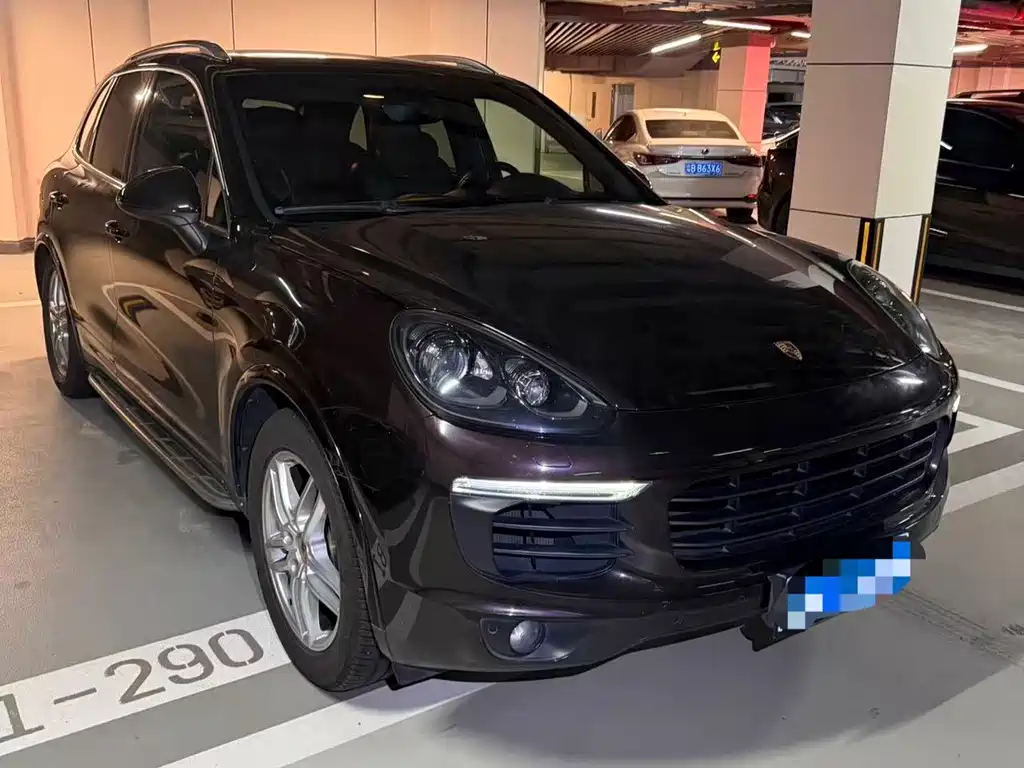 Porsche Cayenne — миниатюра 2