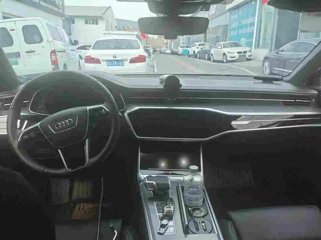 Audi A6L — миниатюра 3