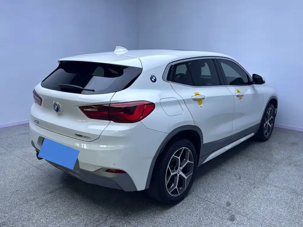 BMW X2 (Import) — миниатюра 7