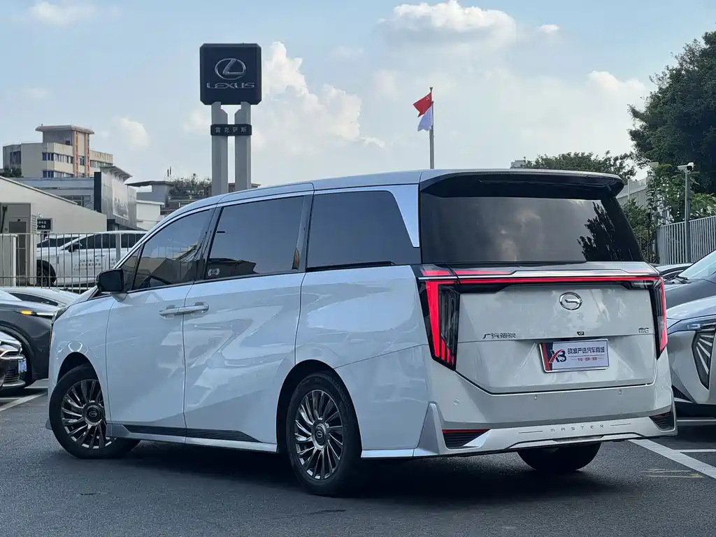 GAC Motor Trumpchi M8 — миниатюра 6