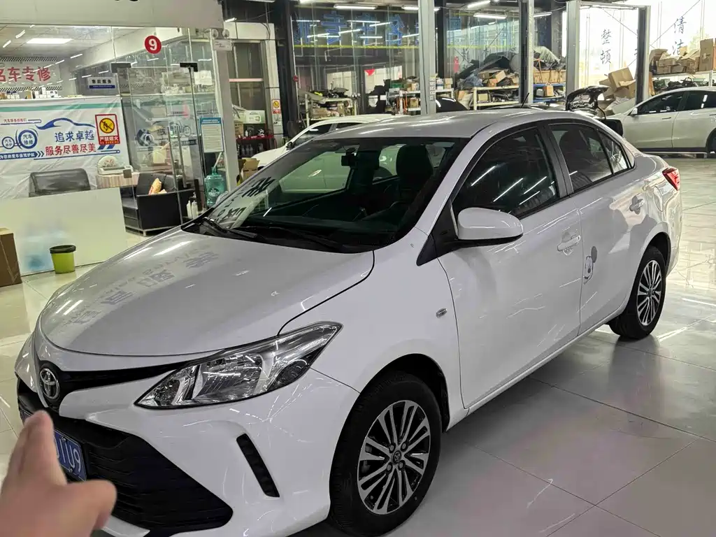 Toyota Vios — миниатюра 2