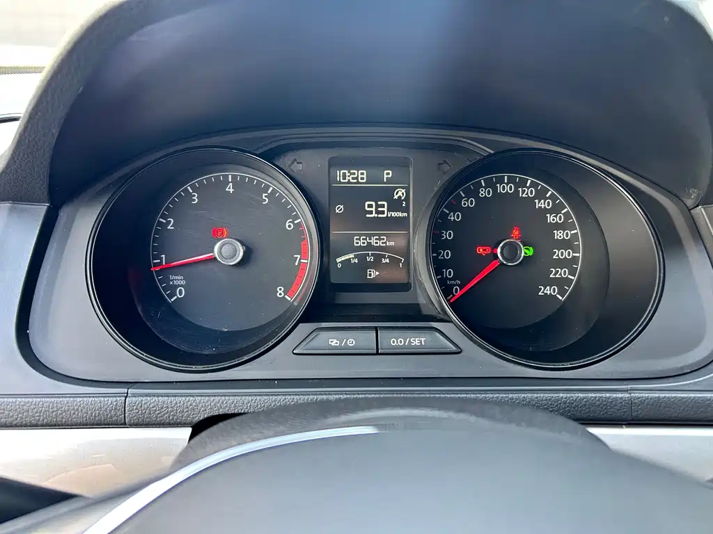 Volkswagen Lavida — миниатюра 13