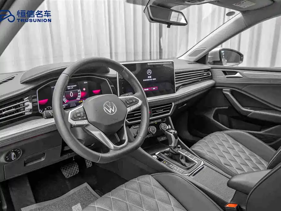Volkswagen Sagitar — миниатюра 12