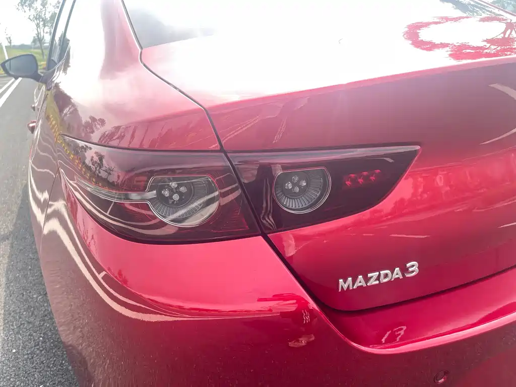 Mazda 3 Axela — миниатюра 19