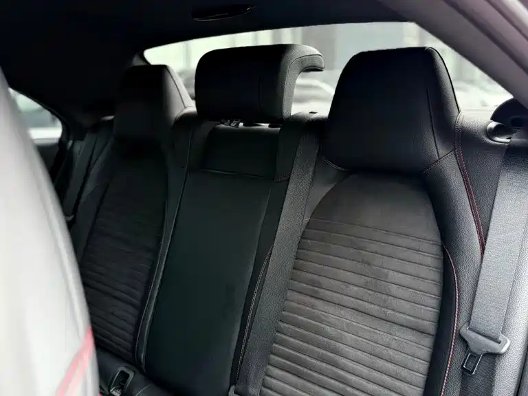 Mercedes-Benz CLA (Import) — миниатюра 16