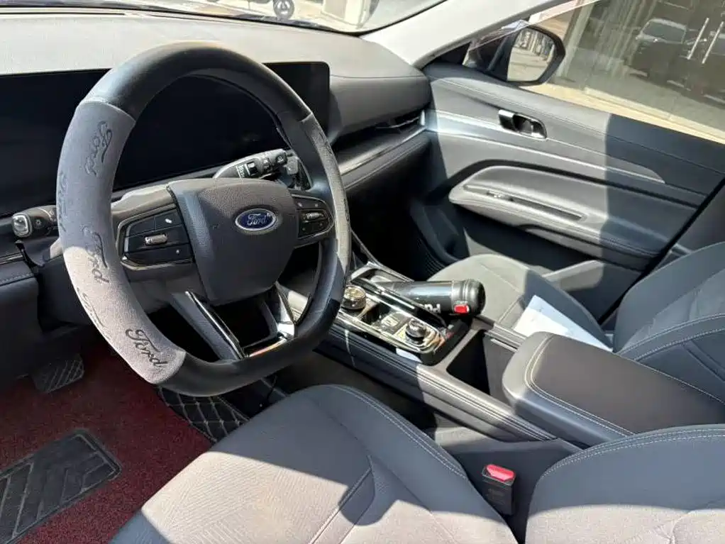 Ford Equator Sport — миниатюра 4