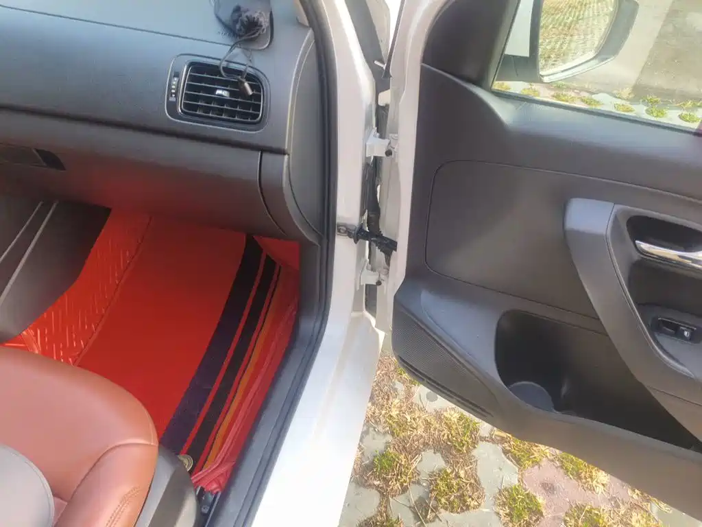 Volkswagen Polo — миниатюра 19