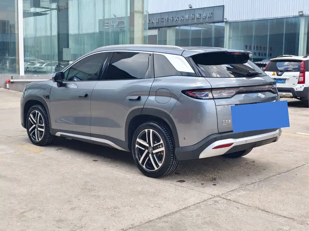 BYD L DM-i — миниатюра 9