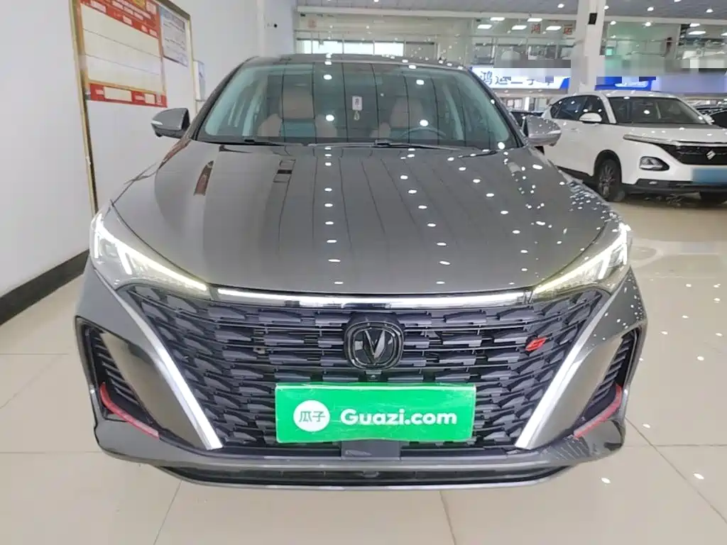 Changan Eado 2022 PLUS NE 1.4T GDI DCT Luxury