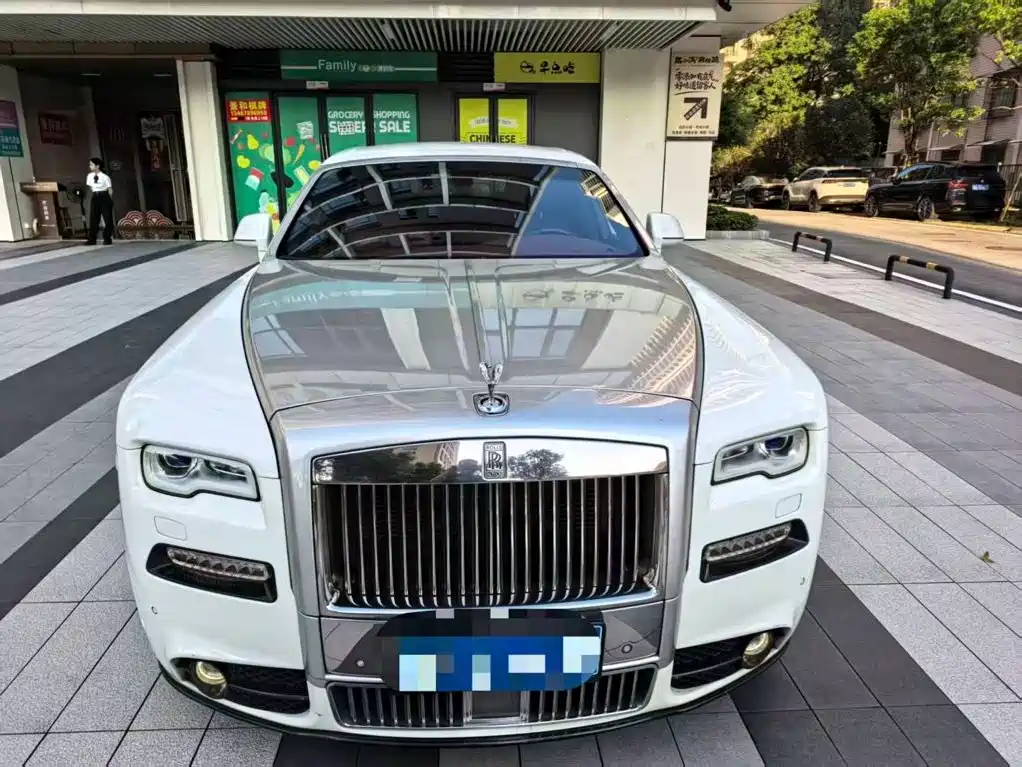Rolls-Royce Ghost — миниатюра 2