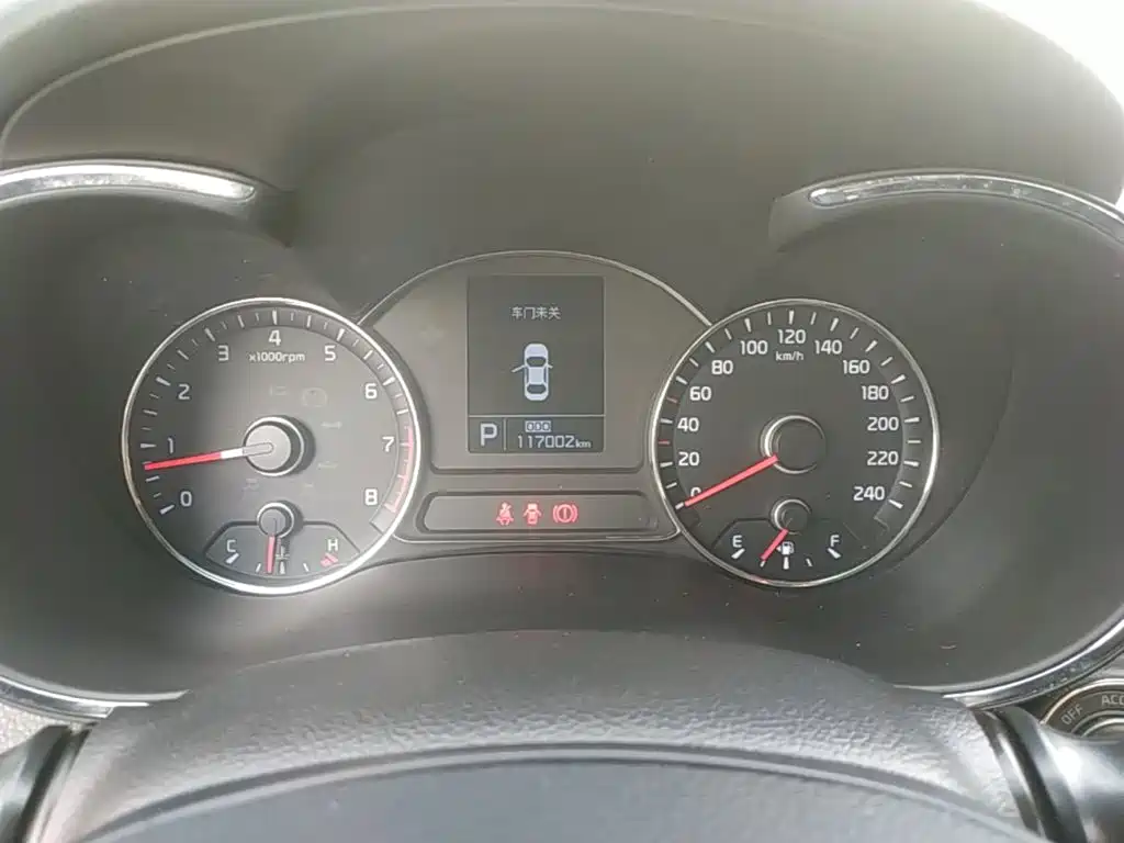 Kia K3 — миниатюра 12