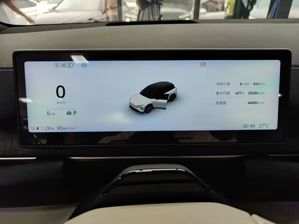 NIO ES6 — миниатюра 12