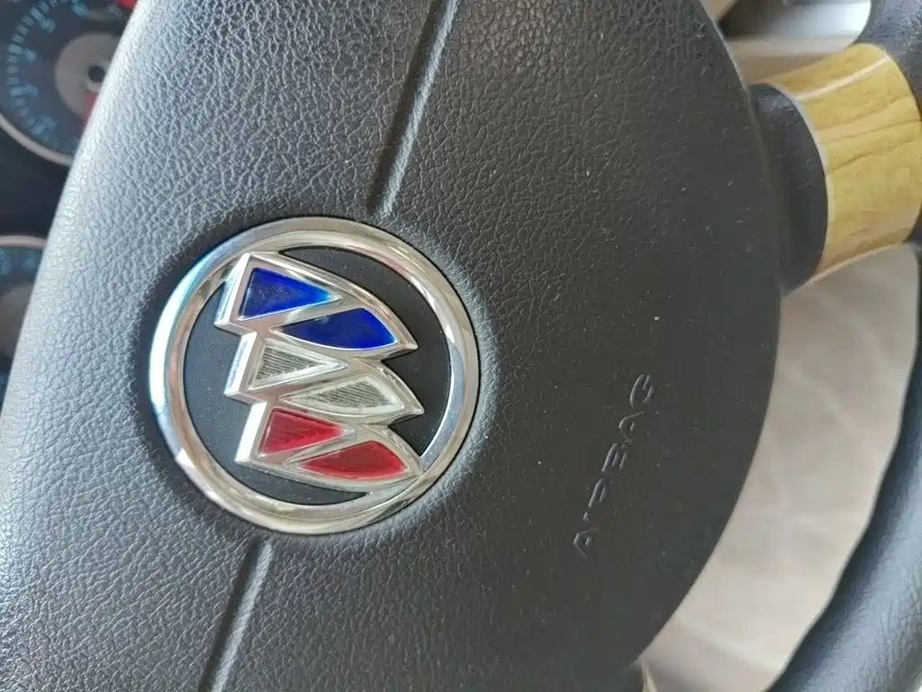 Buick Excelle — миниатюра 9