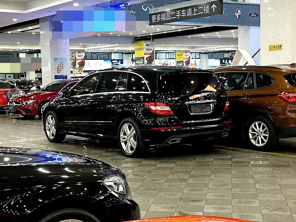 Mercedes-Benz R 2017 R 320 4MATIC Luxury