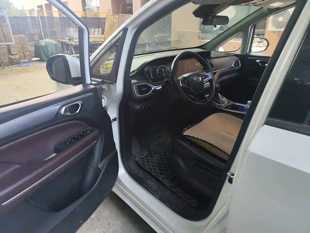GAC Motor Trumpchi M6 — миниатюра 14