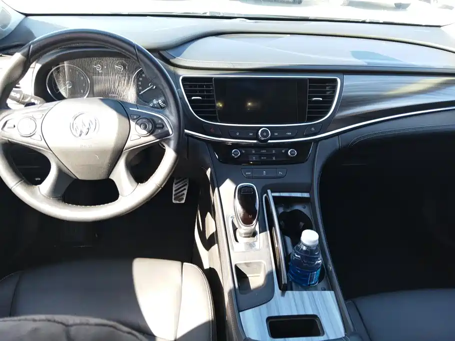 Buick LaCrosse — миниатюра 12
