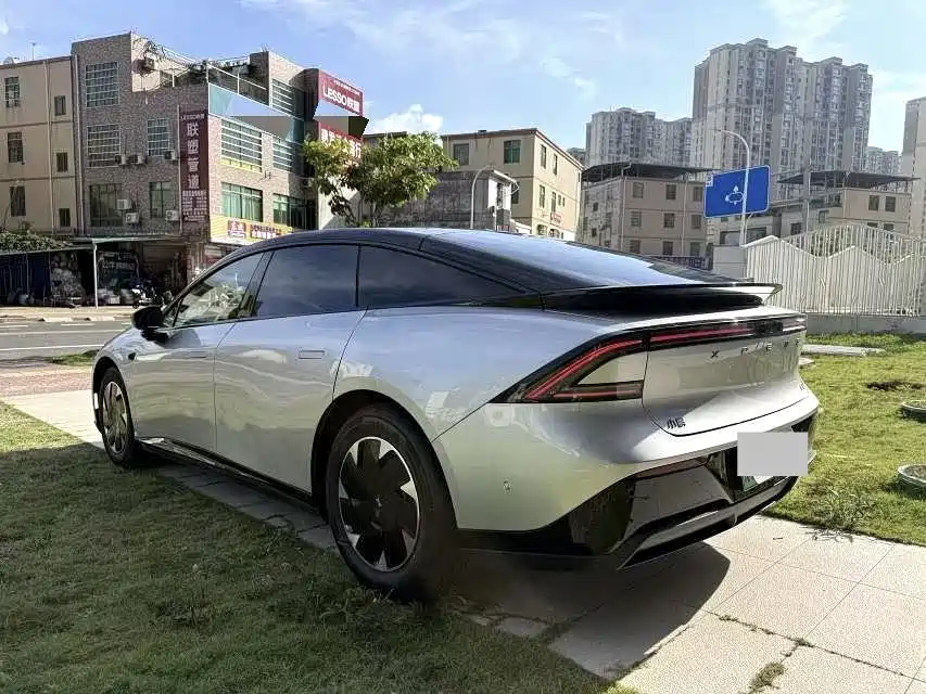 XPeng P7+ — миниатюра 9