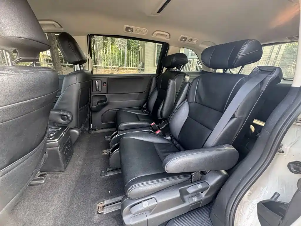 Honda Odyssey — миниатюра 4