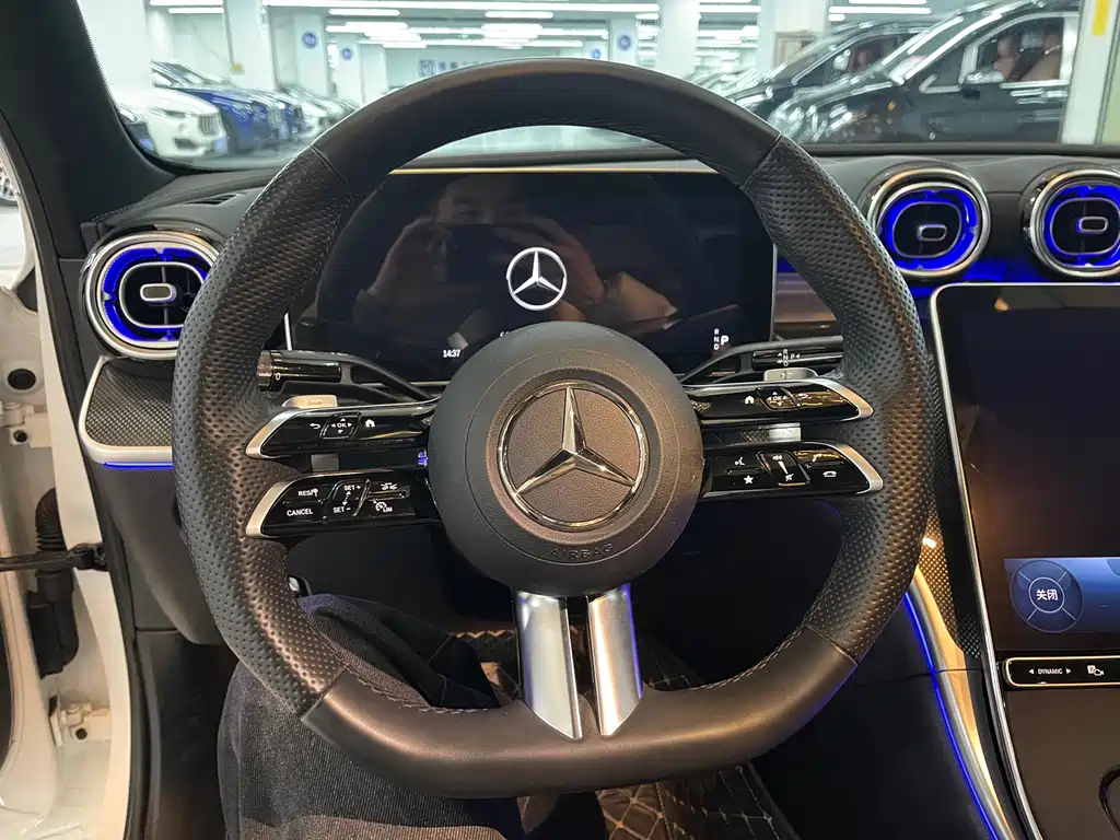 MERCEDES-BENZ C CLASS