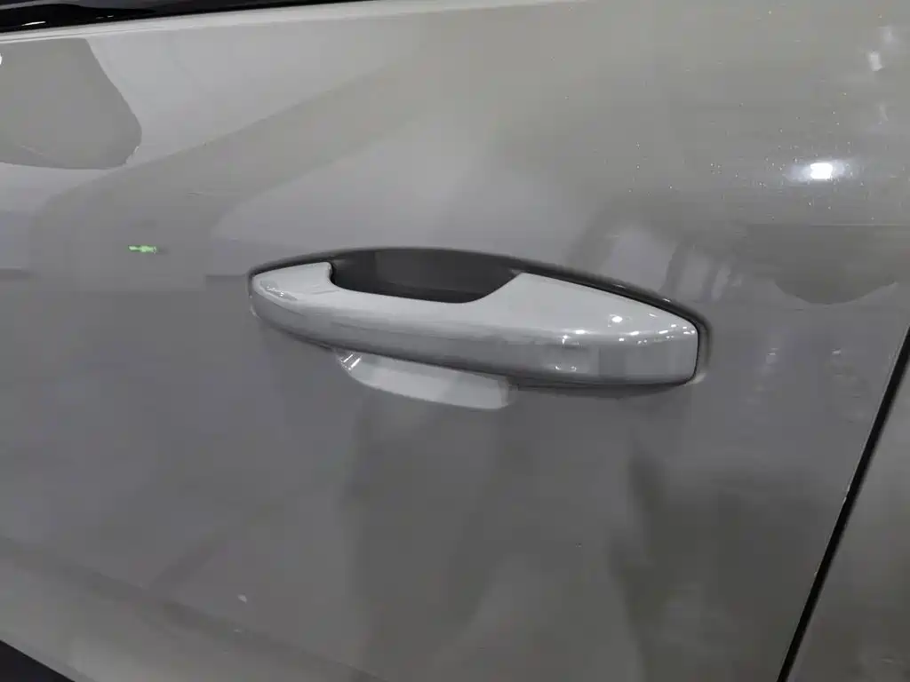 Volvo C40 — миниатюра 18