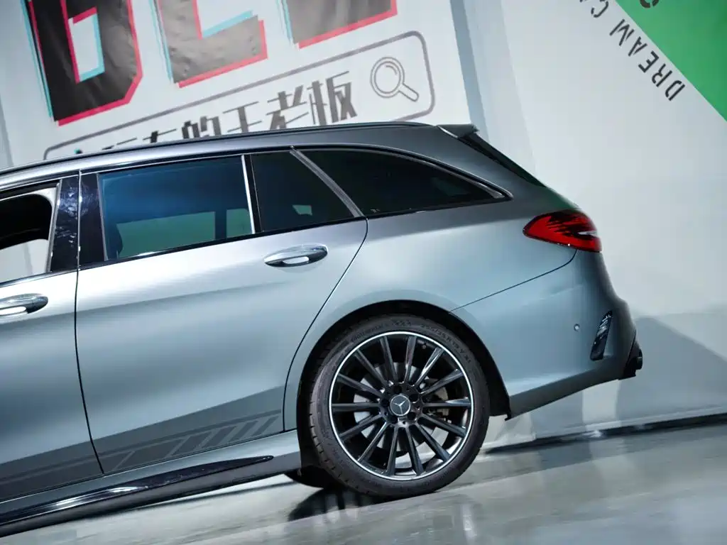 Mercedes-Benz C-Class AMG — миниатюра 6