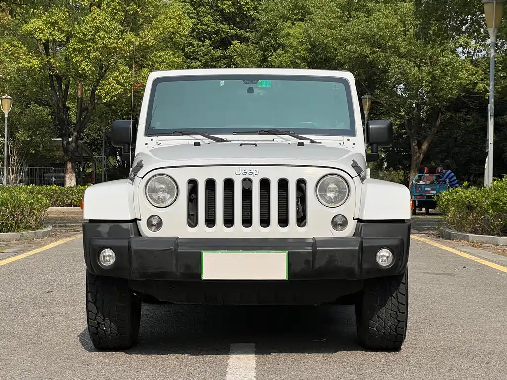 Jeep Wrangler — миниатюра 2