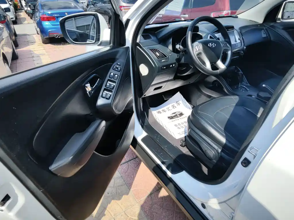 Hyundai ix35 — миниатюра 7