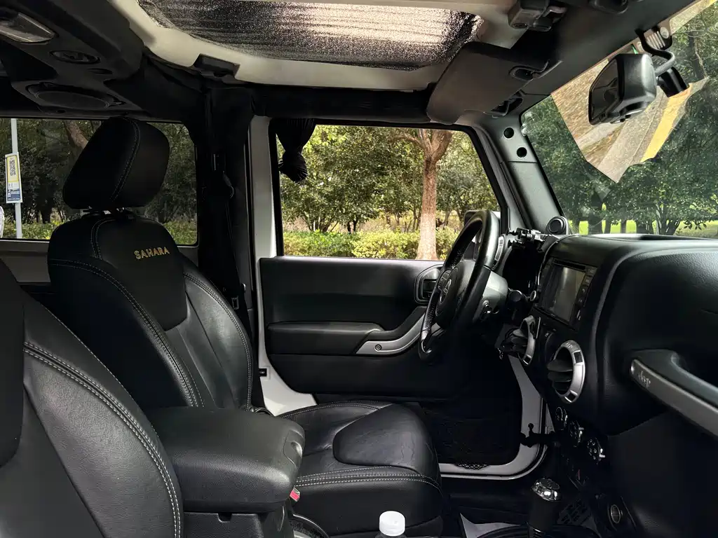 Jeep Wrangler — миниатюра 25