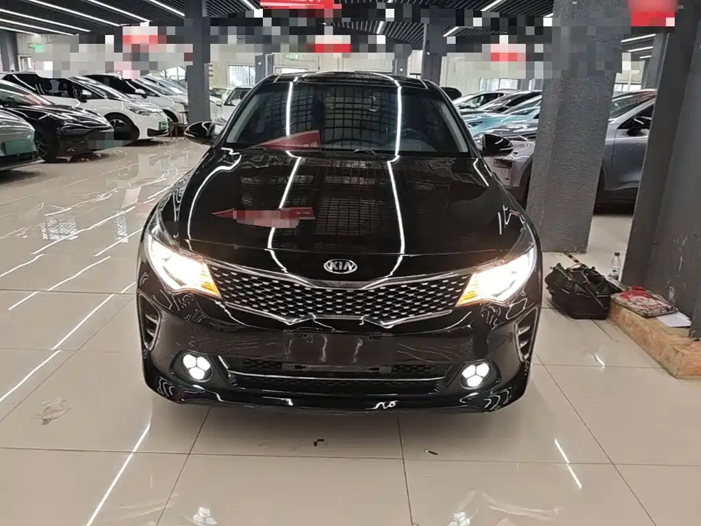Kia K5 — миниатюра 3