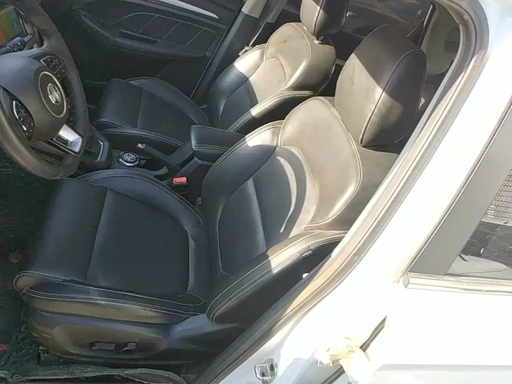 MG ZS — миниатюра 15