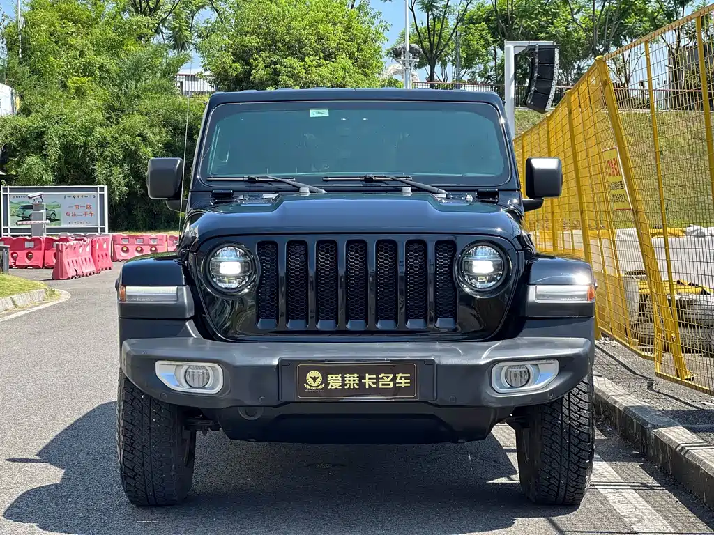 Jeep Wrangler — миниатюра 2