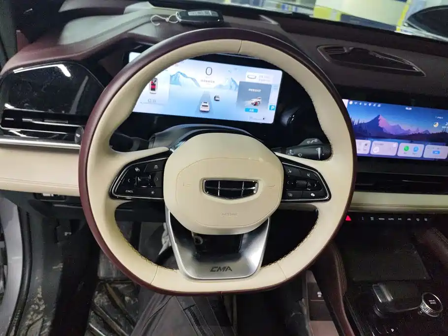 Geely Xingyue L — миниатюра 15