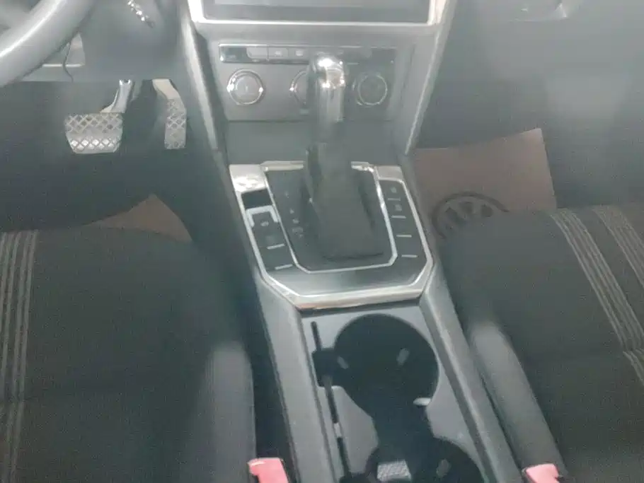 Volkswagen Lamando — миниатюра 16
