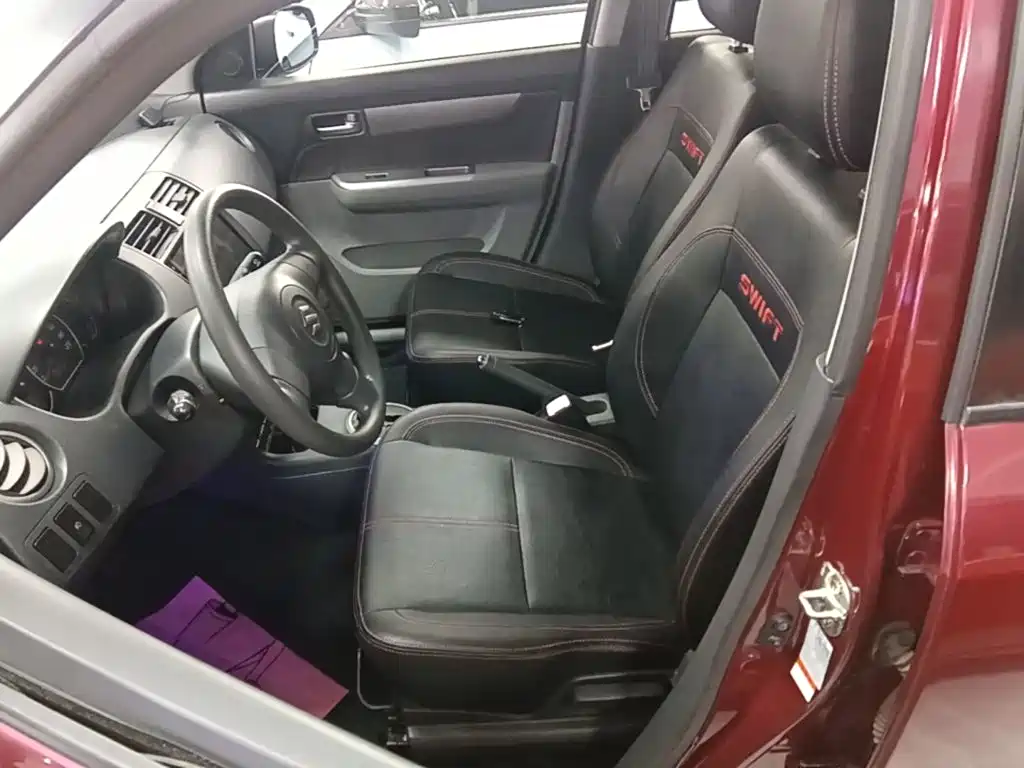 Suzuki Swift — миниатюра 15