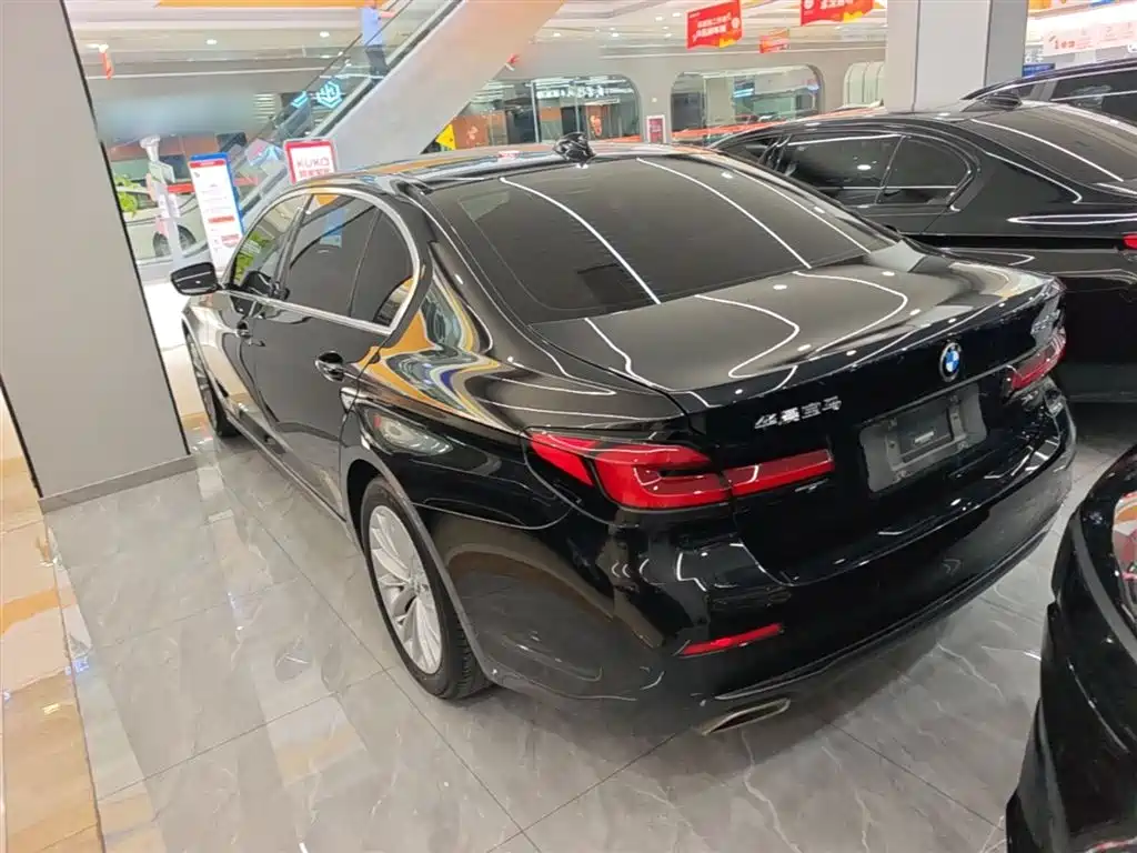 BMW 5 Series 5 2021 525Li Luxury