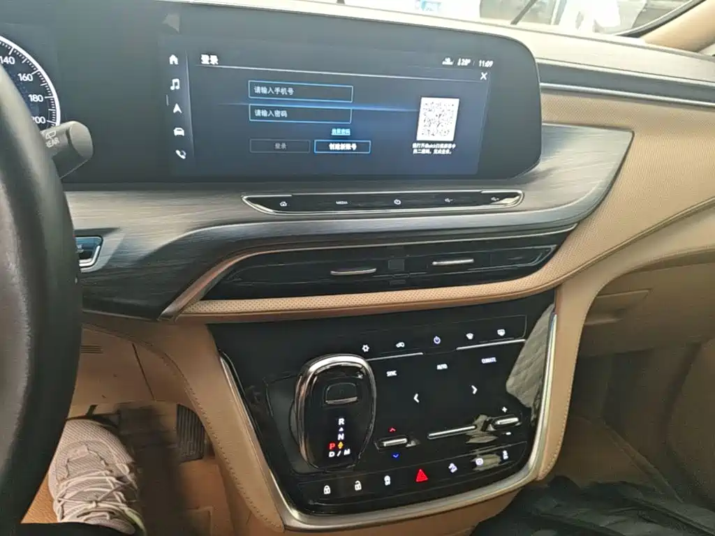 Buick GL8 — миниатюра 13