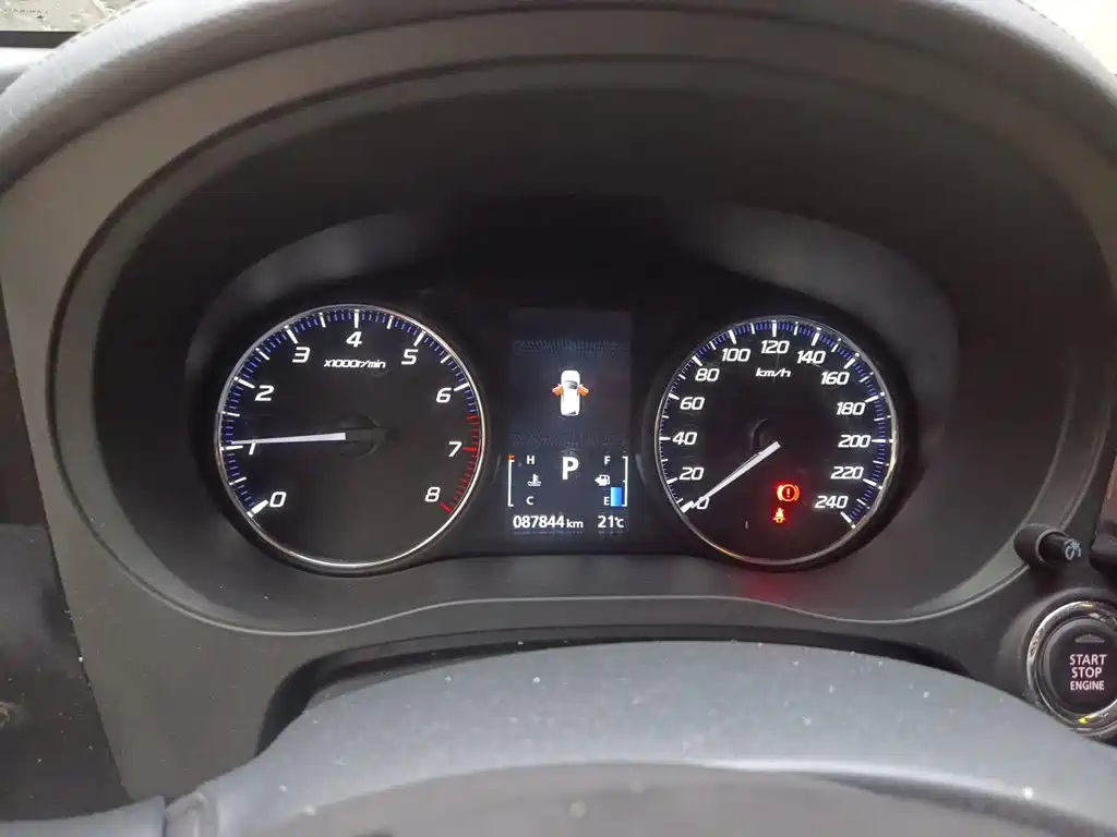 Mitsubishi Outlander — миниатюра 12
