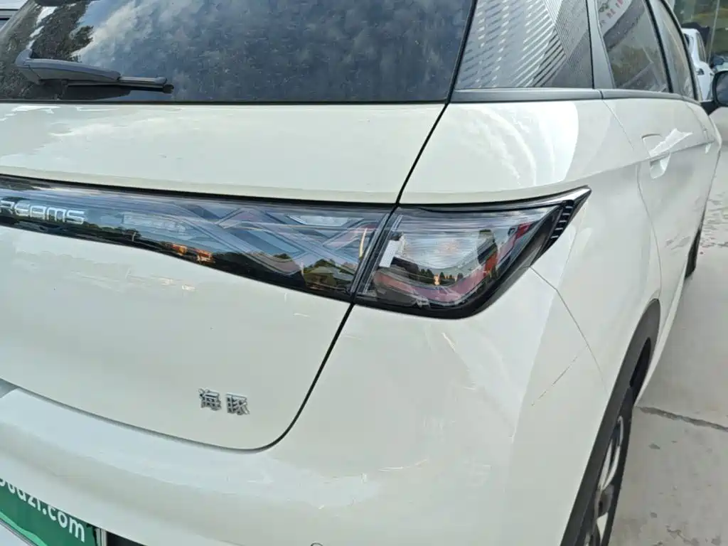 BYD Dolphin — миниатюра 8