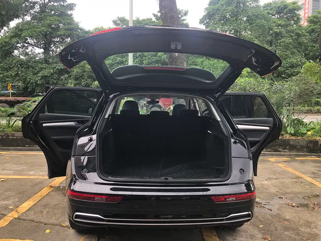 Audi Q5L — миниатюра 14