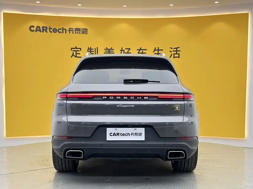 Porsche Cayenne — миниатюра 5