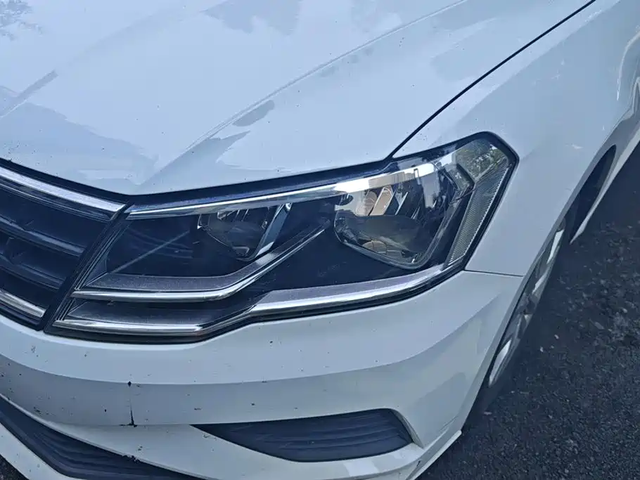 Volkswagen Jetta — миниатюра 5
