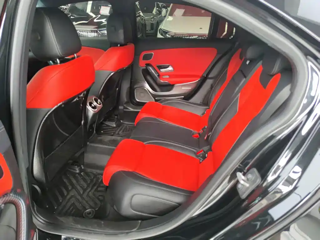 Mercedes-Benz A-Class AMG — миниатюра 6