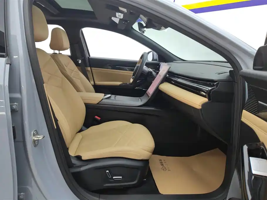 GEELY GALAXY GALAXY L6