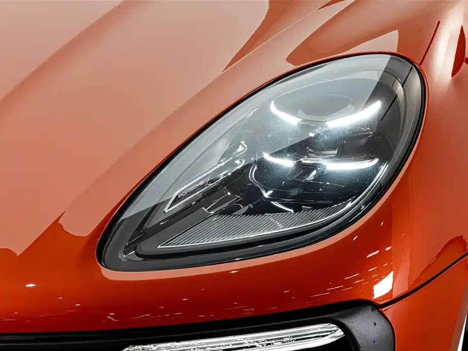 Porsche Macan — миниатюра 4