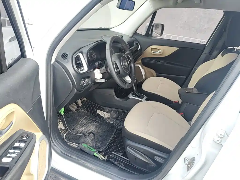 Jeep Renegade — миниатюра 16