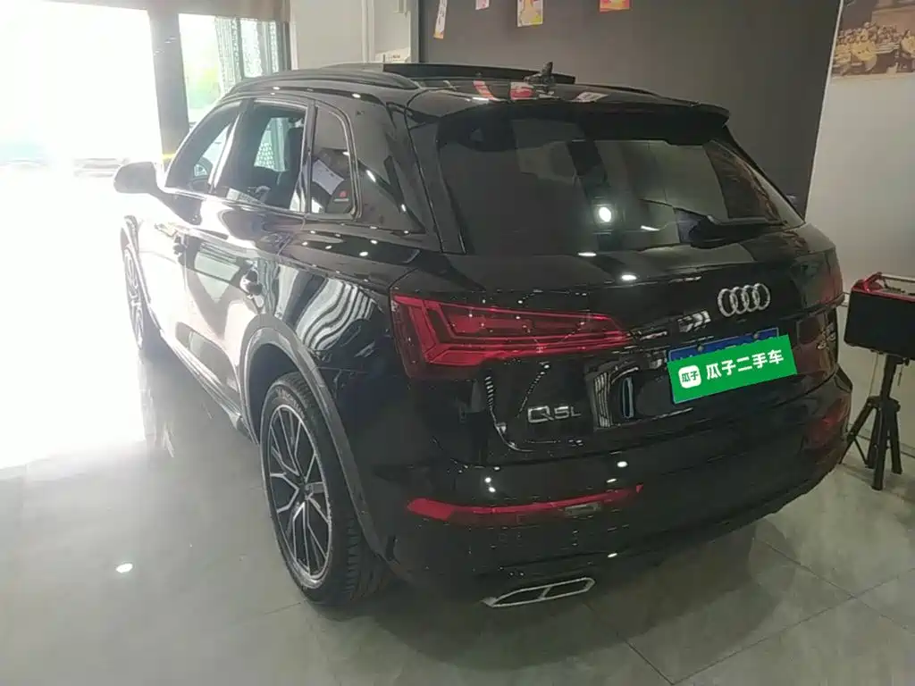 Audi Q5L — миниатюра 5