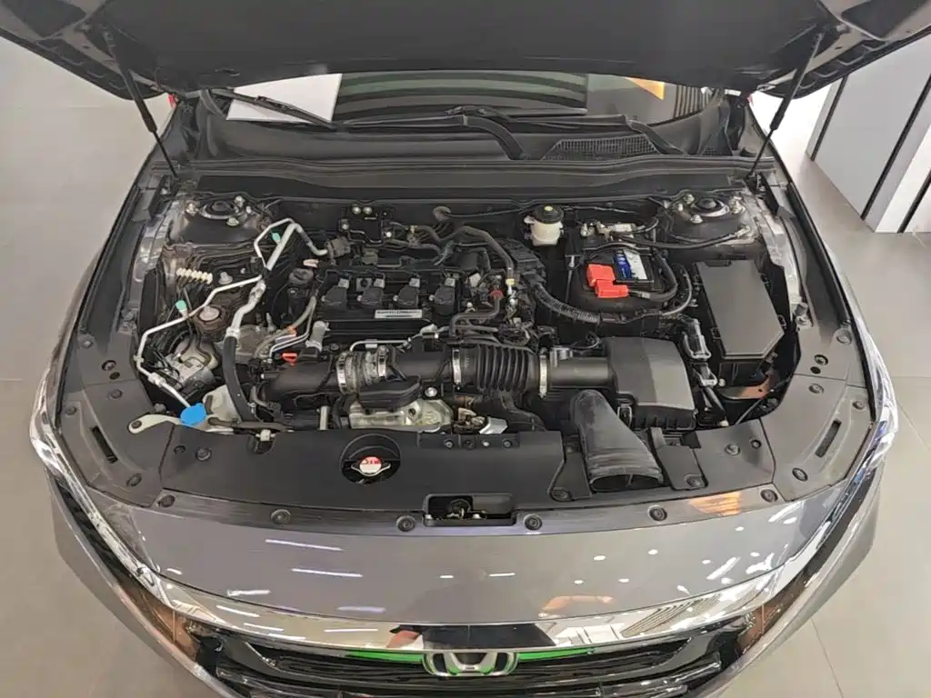 Honda Accord — миниатюра 20