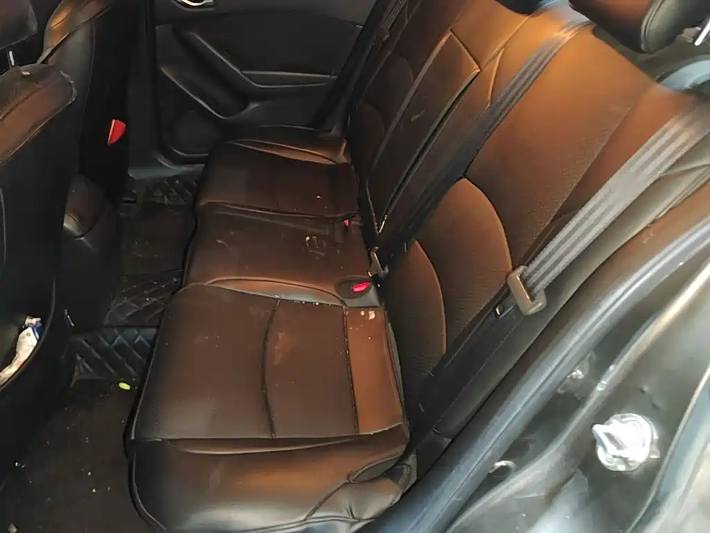 Mazda 3 Axela — миниатюра 13