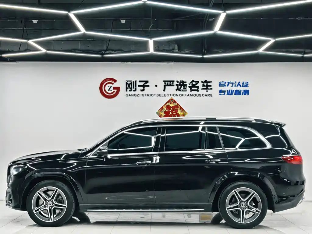 Mercedes-Benz GLS — миниатюра 31