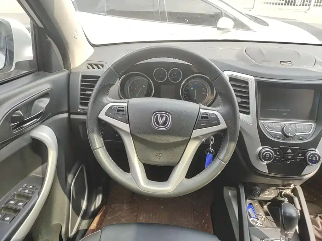 Changan CS35 — миниатюра 11